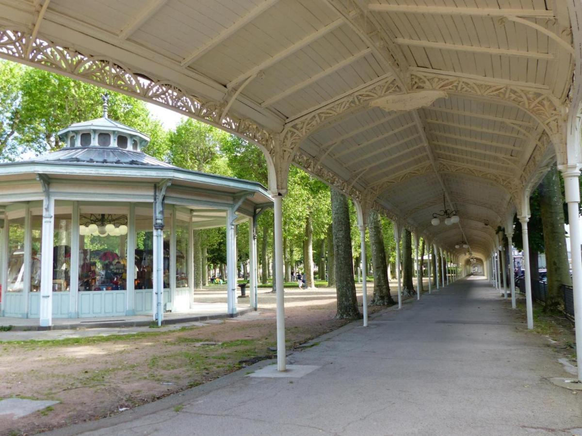 Appartement Elegant Et Confortable Au Coeur De Vichy, Pres De L'Opera Et Des Parcs Napoleon III - Fr-1-489-303 Εξωτερικό φωτογραφία